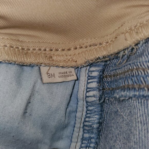 Loft Over the Belly Jeans || sz 8 || EUC - Picture 8 of 9